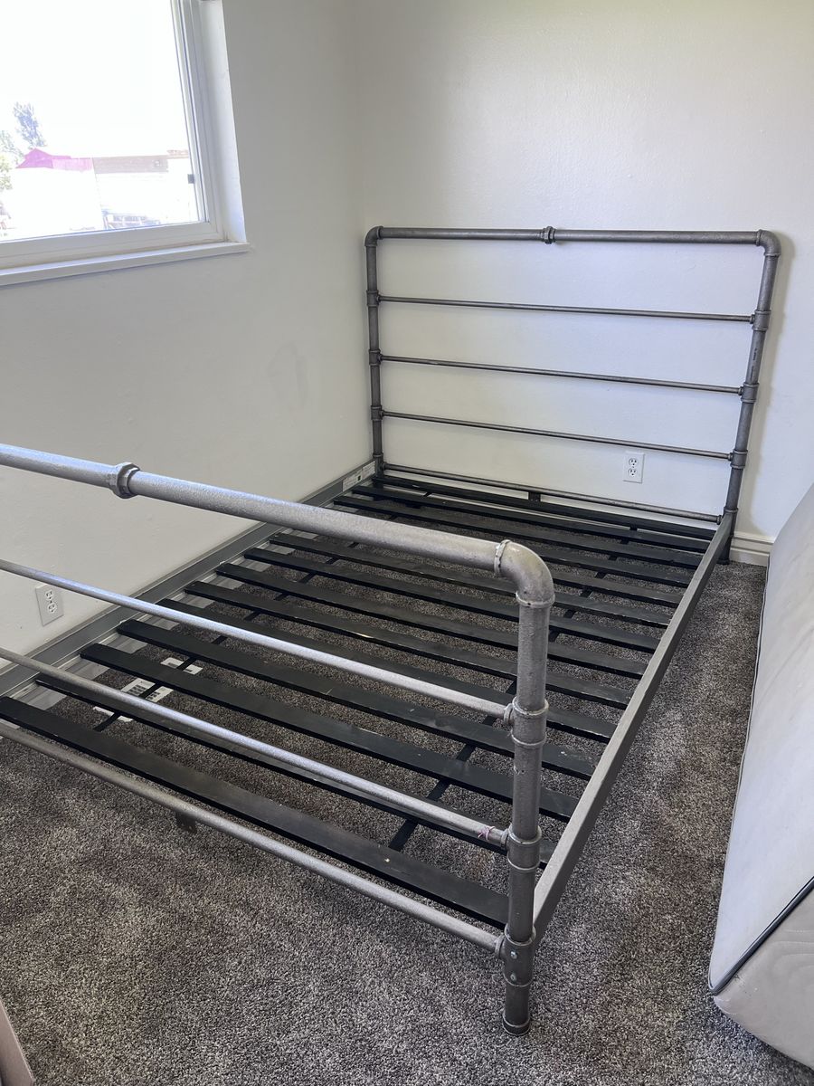 Restoration hardware full bedframe 
