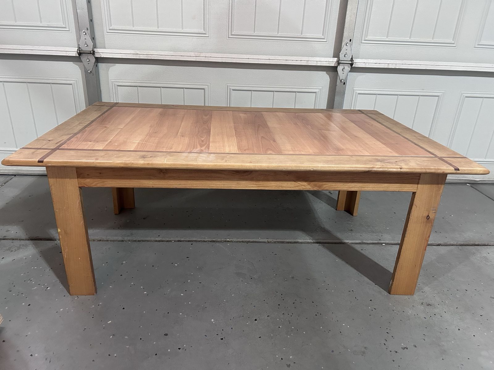Kid oversized table