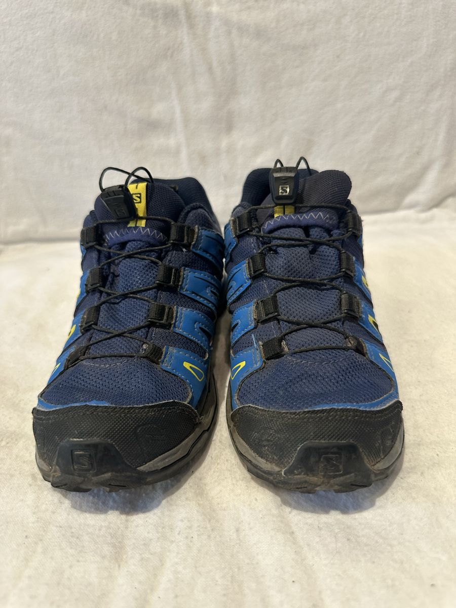Salomon youth, size 3 blue Gore-Tex trail shoes