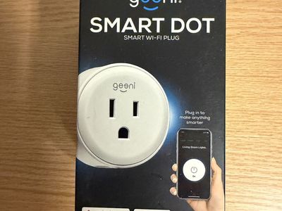 Geeni Smart Dot Smart Wi-Fi Plug