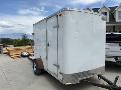 2015 Enclosed Trailer 6x10