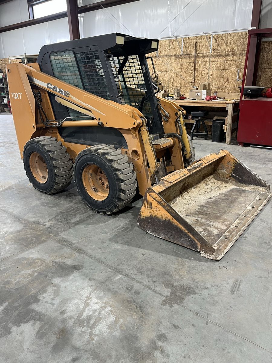 Case 70XT Skid Steer