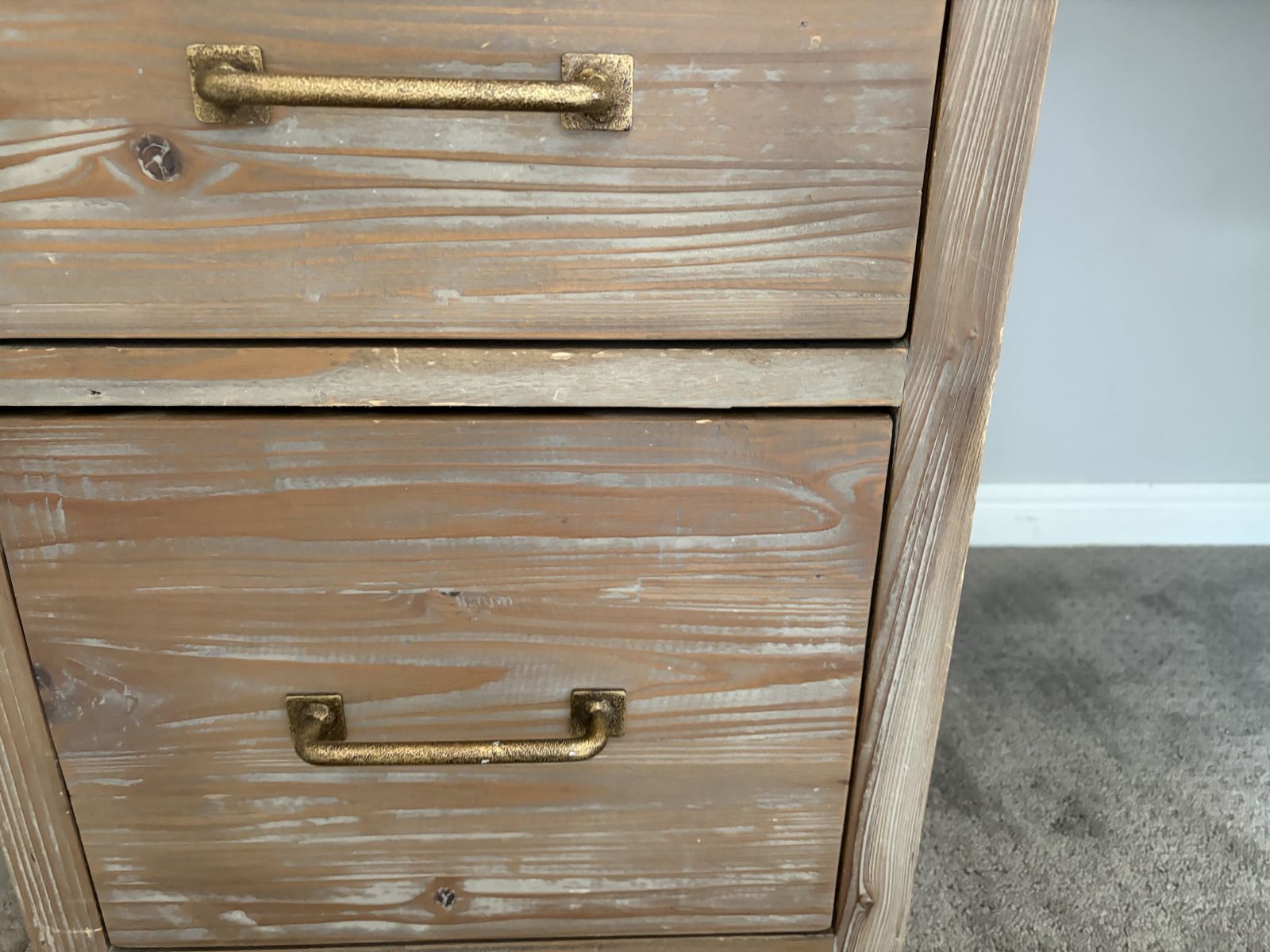 Main image 3