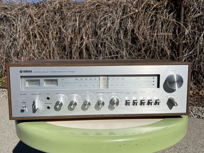 Yamaha Stereo Reciever