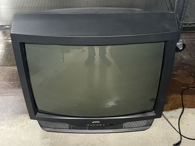 JVC AV-27850 27" CRT TV - No Remote (READ)