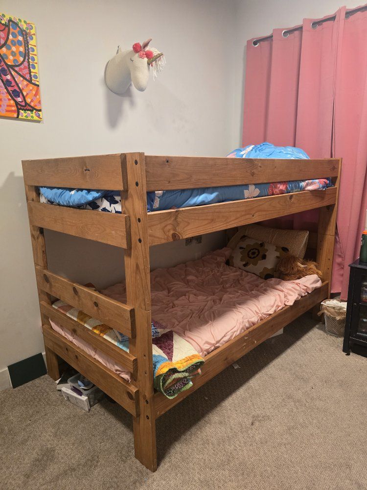 Twin Bunk Beds