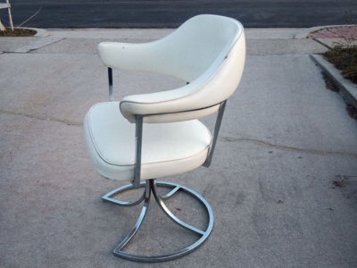 Vintage, mid century, chrome and vinyl tulip chair