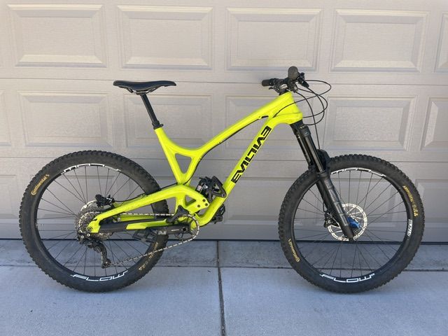Evil Insurgent Carbon (XL)