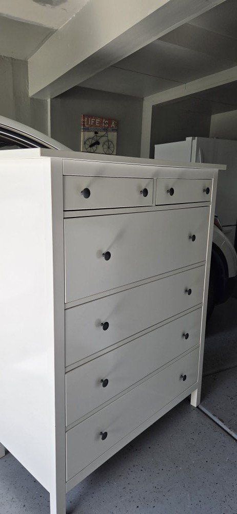ikea Hemnes dresser