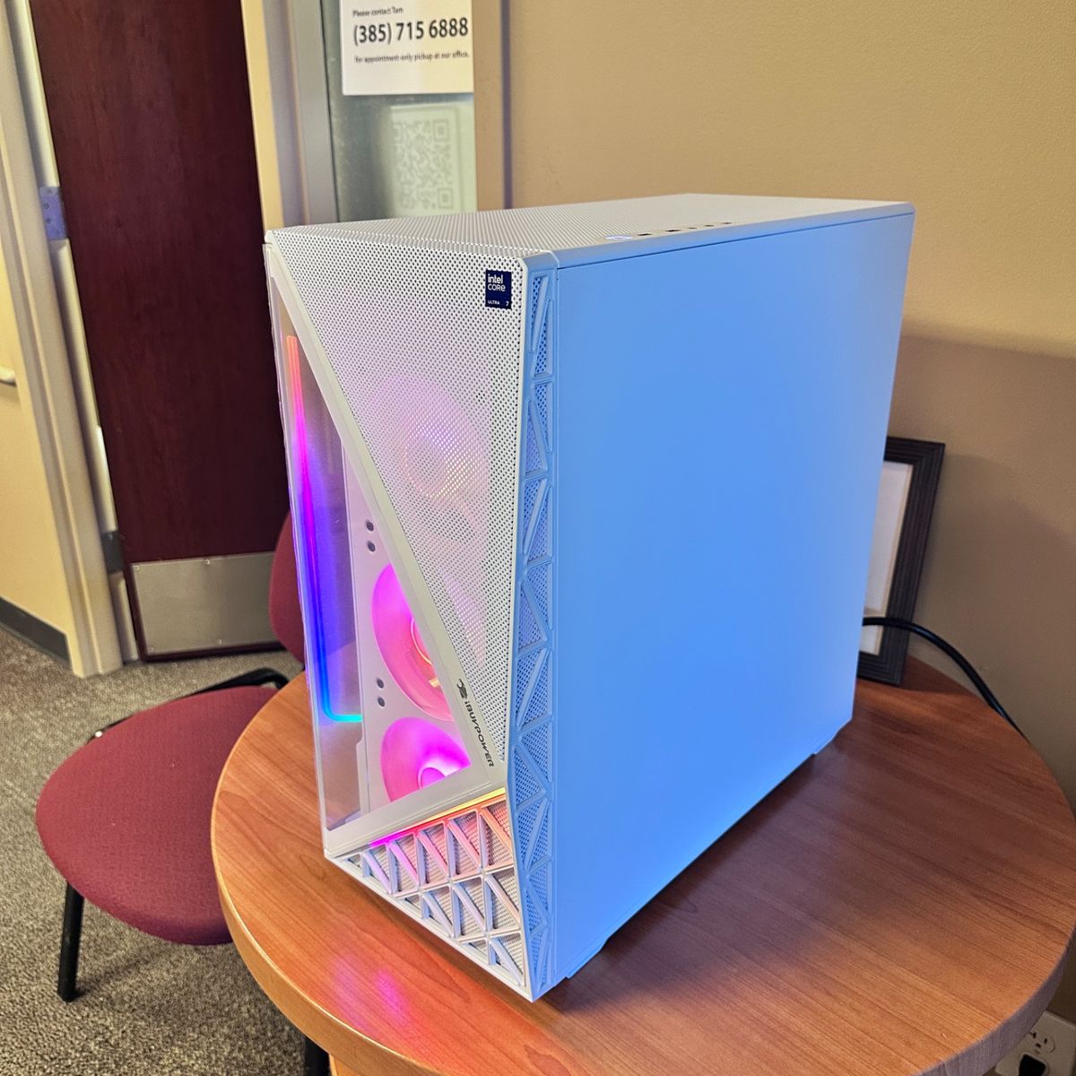 Main image 6