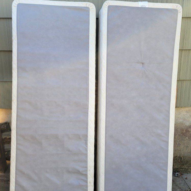Queen Box Springs