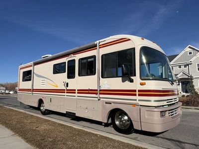 1995 Bounder RV 32Ft