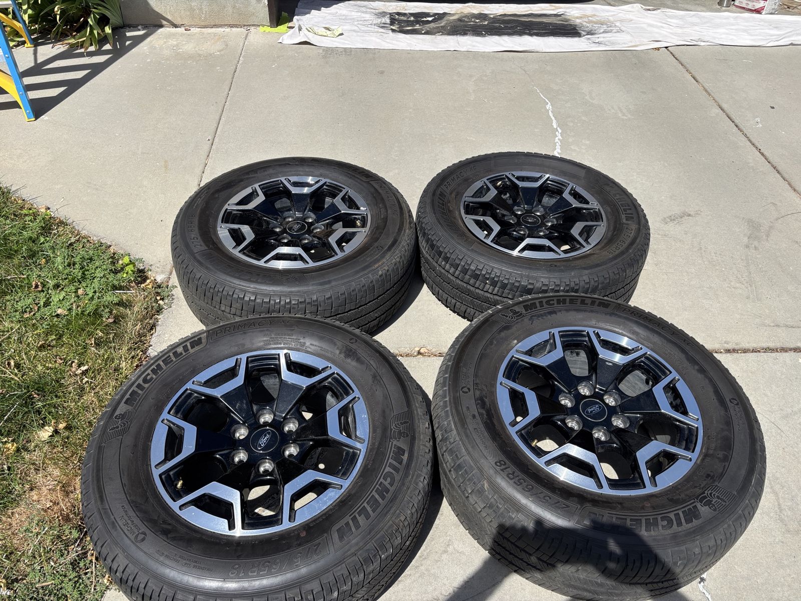 4 Ford Factory 18” Wheels w/ 275/65R18 Michelin Tires