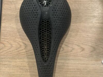 S-Works Power Mirror Saddle 143
