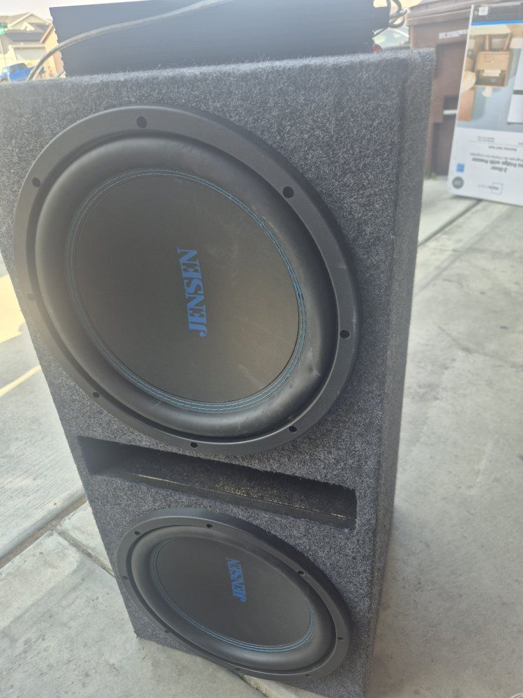 Jensen Dual Car Subwoofers in Ported Enclosure with Amplifier