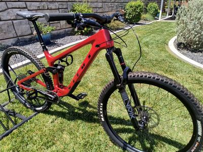 Vitus Escarpe 290 CRS Carbon 29er Full Suspension Mountain Bike Large - New