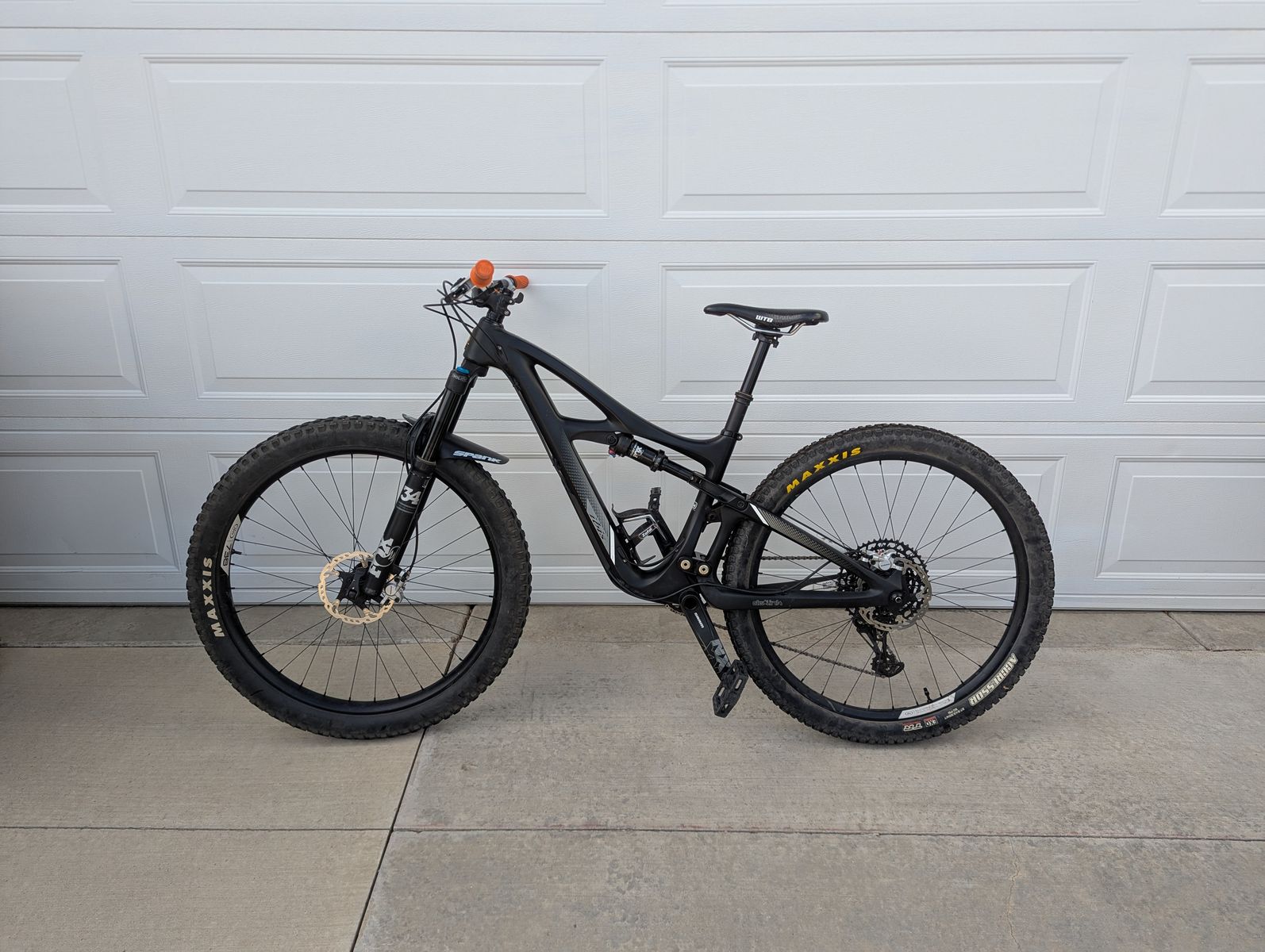 Ibis Mojo 3 2018 carbon fiber full suspension size small