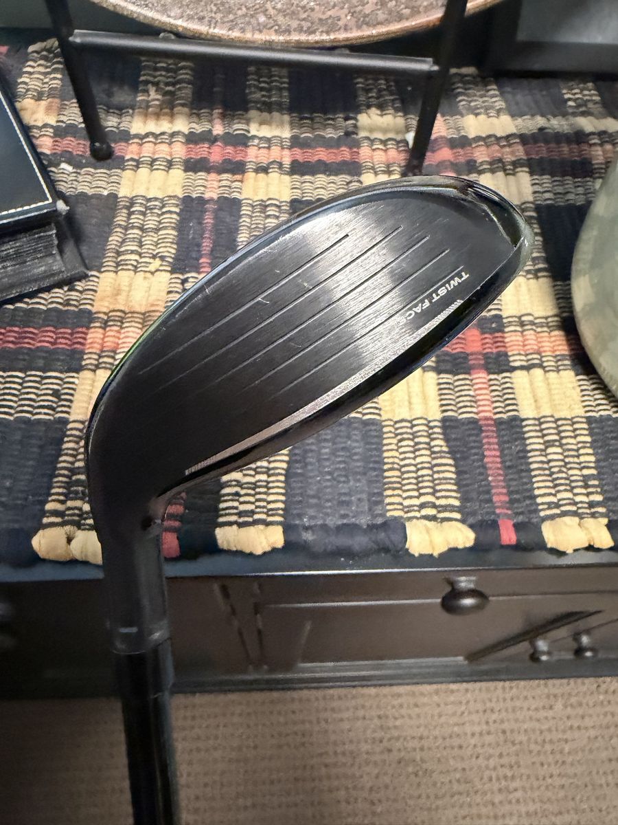 TaylorMade Stealth 5 hybrid