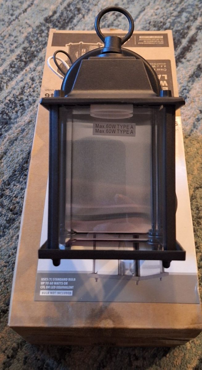 Outdoor Wall Mount Lantern Sconce Light Fixture Clear Glass Max 60W