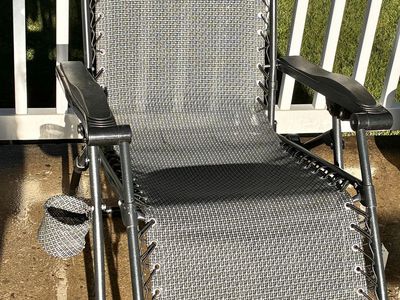 Lounge chair