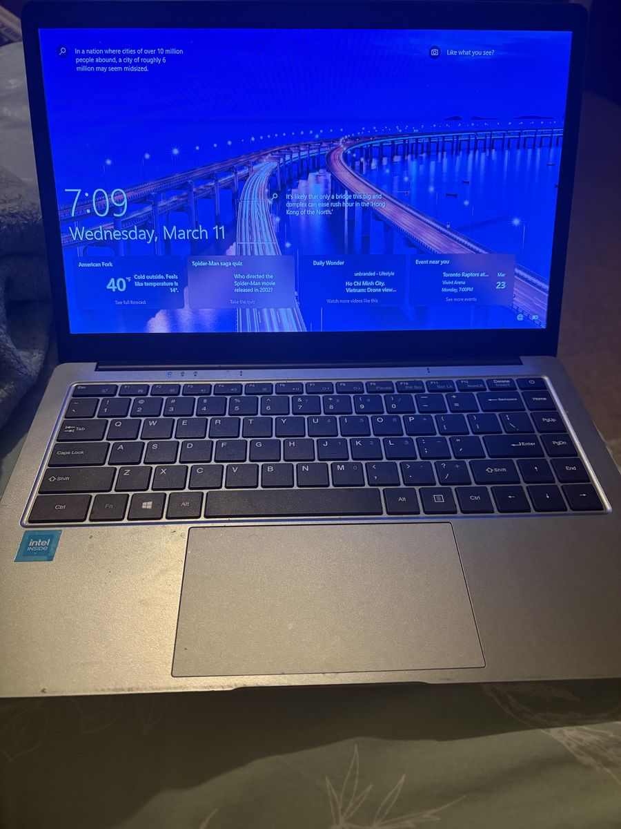 CosBook Intel Inside Laptop