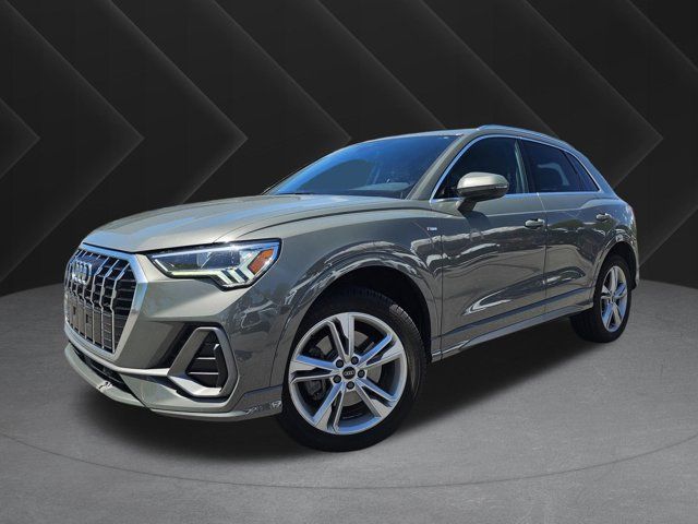 2022 Audi Q3 quattro S line Prem Plus 45 TFSI
