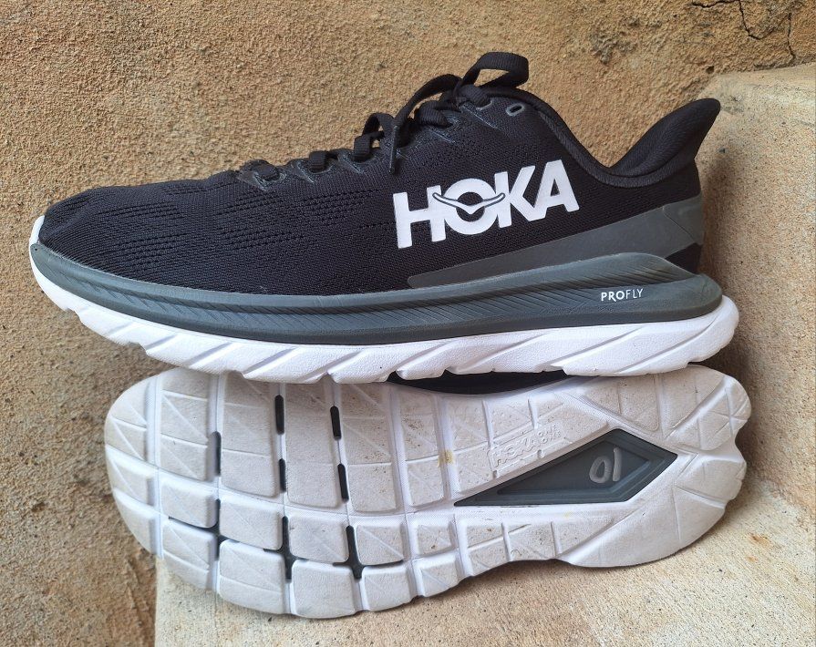 Nice Womens Hoka One Mach 4 Running Shoes Sz 9.5