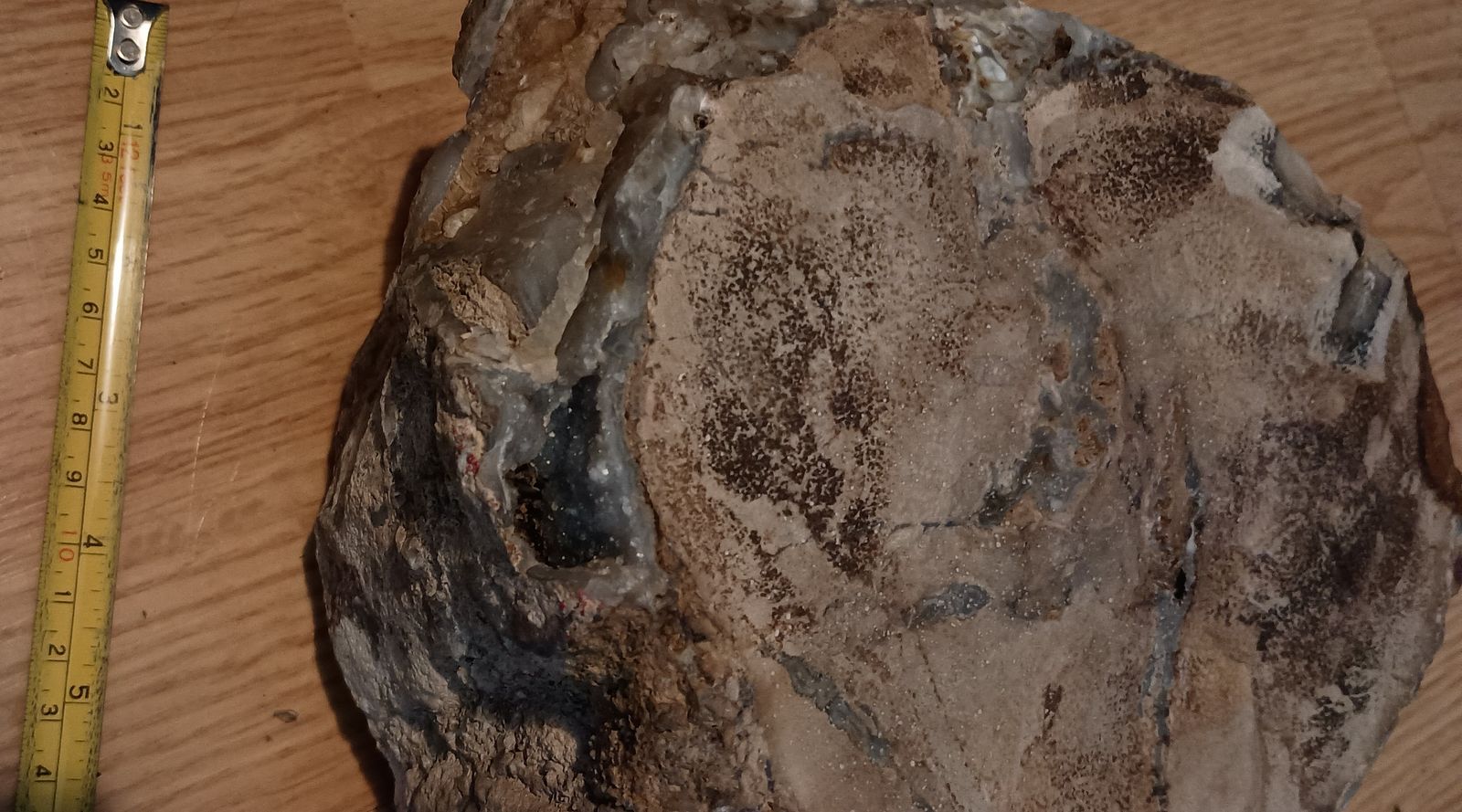 Main image 3