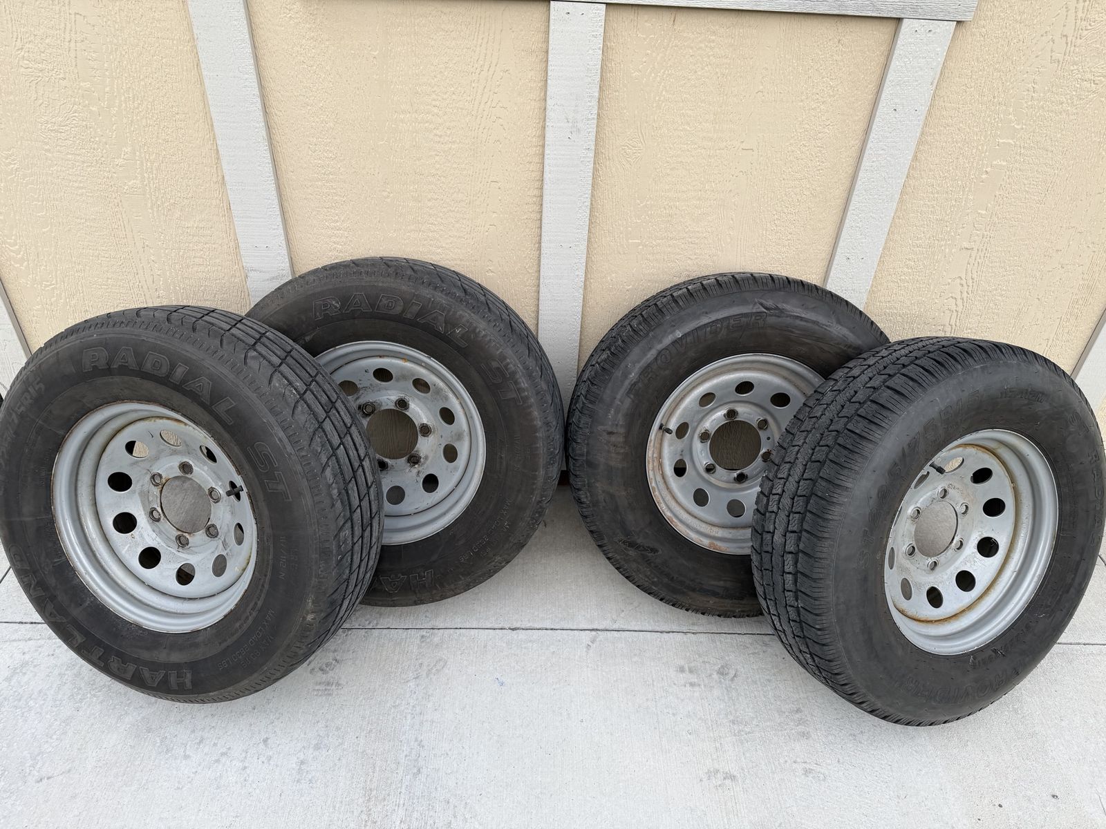 Trailer Tires 225/75R15