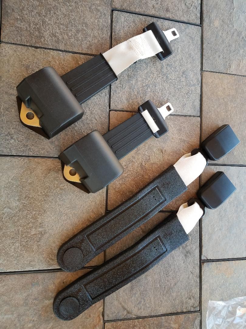 New Retractable Seat Belts