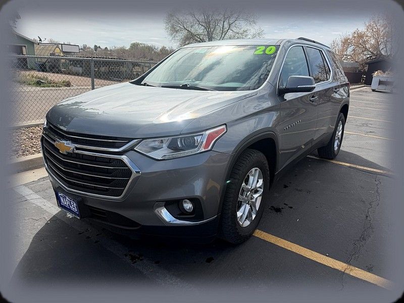 2020 Chevrolet Traverse LT Cloth