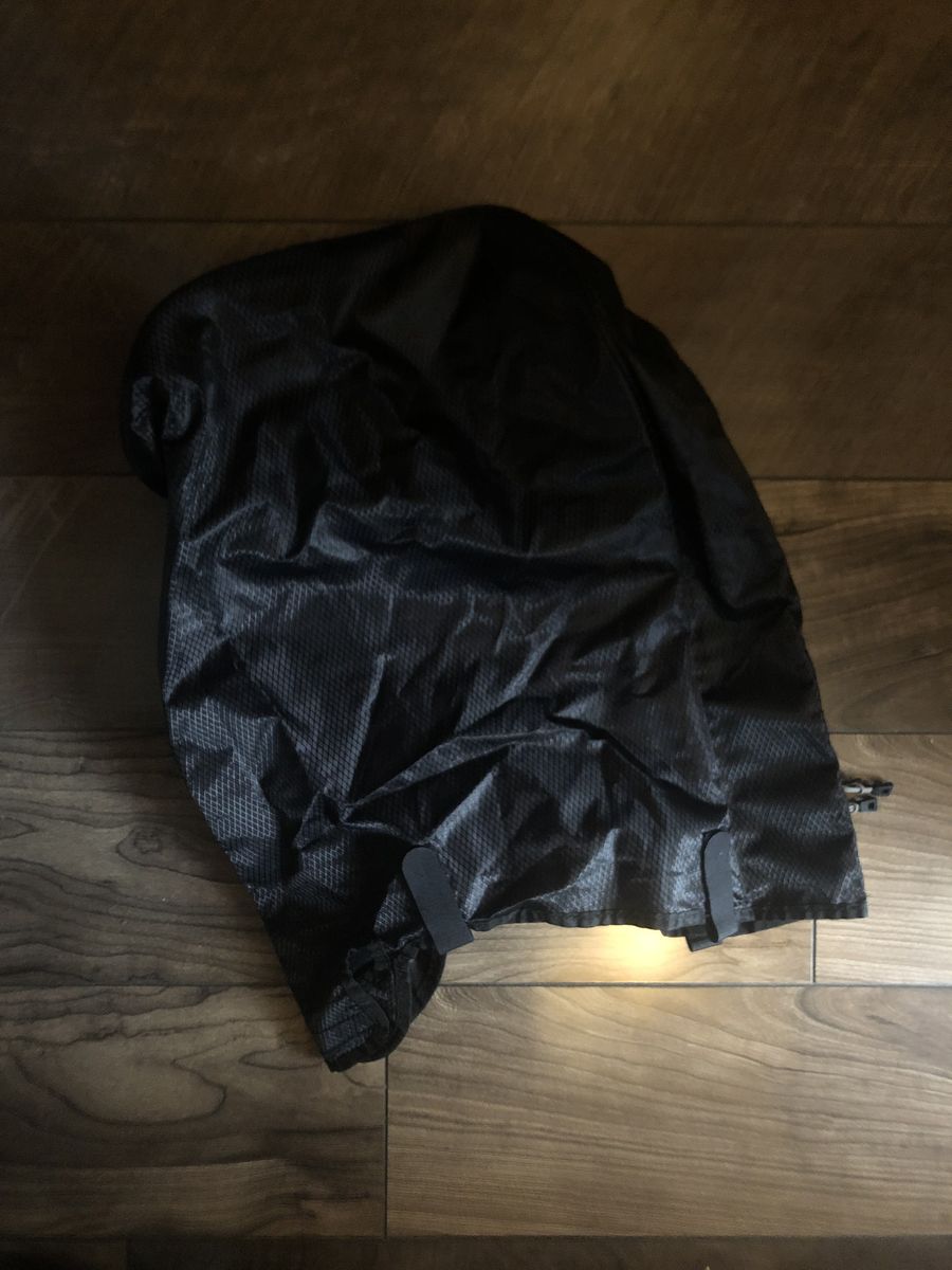 Main image 6