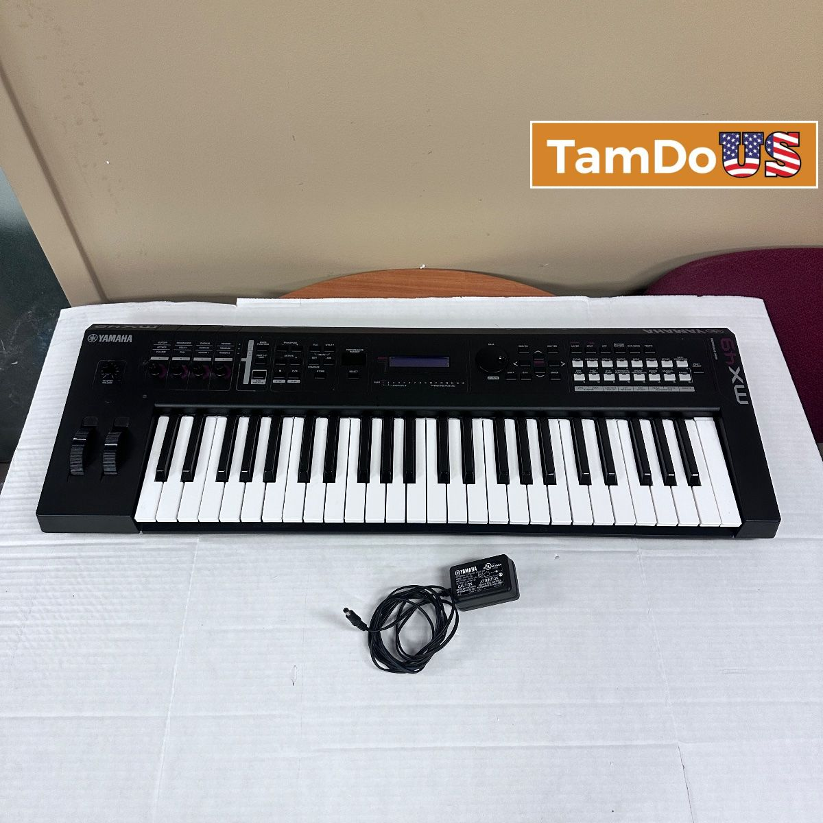 Yamaha MX49 49-Key Music Synthesizer Keyboard Workstation