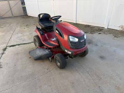 Craftsmen Riding Mower