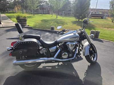 2012 Yamaha VStar 950 Cruiser Motorcycle Road Bike Used with Viking Bags and Low Mileage