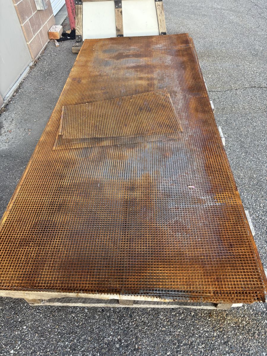 Perforated Sheet 4x10 Ft