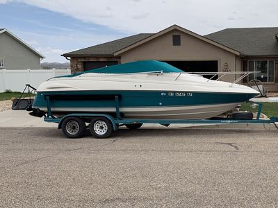 1995 Regal Valanti 22’ Cuddy Cabin Pleasure Craft