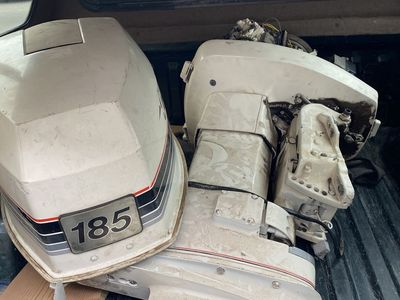 185 Hp Johnson Outboard Motor