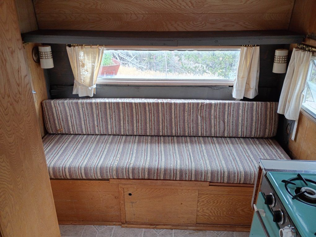 Main image 9