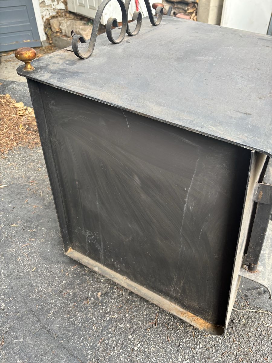 Main image 6