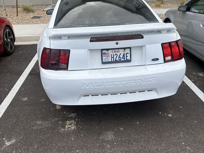 2002 FORD MUSTANG V6