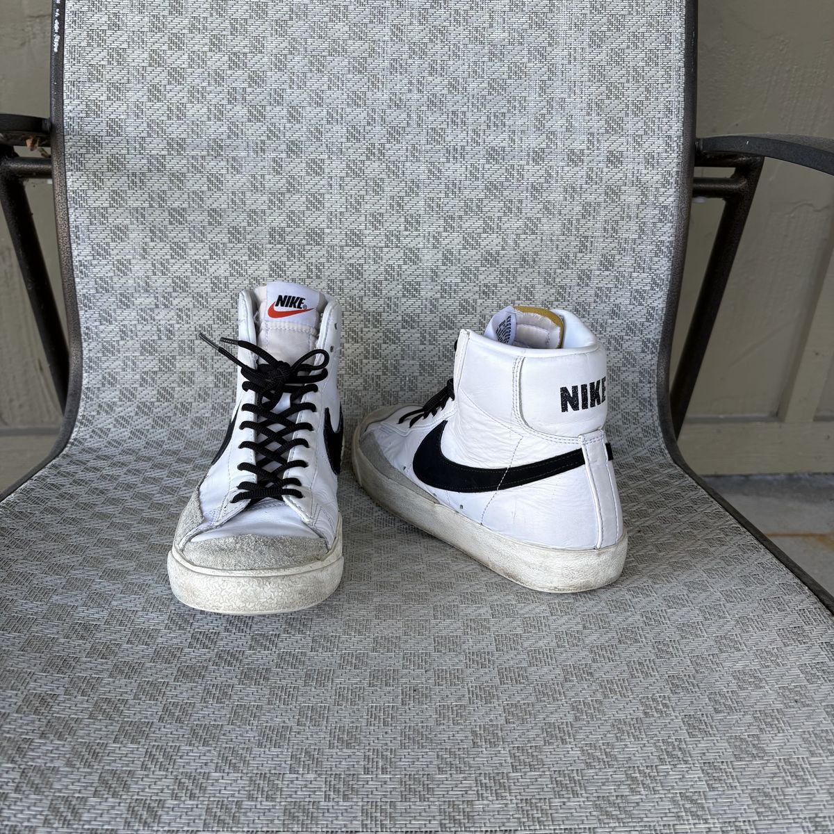 Nike Womens Blazer Mid 77 Vintage Shoes Size 9.5