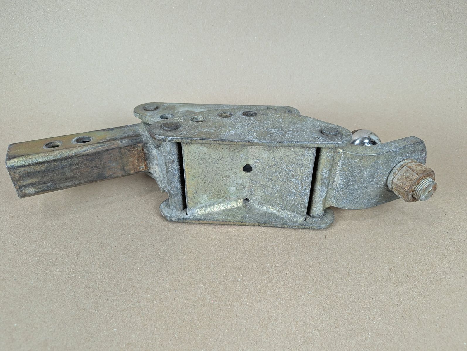 Main image 7