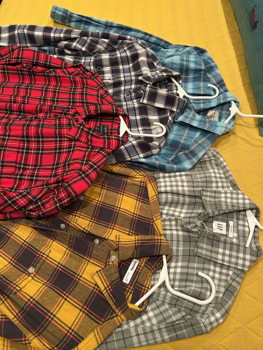 MENS MEDIUM FLANNEL SHIRTS $15 EACH