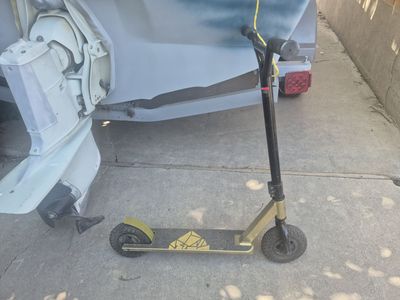 Kid or sdult scooter