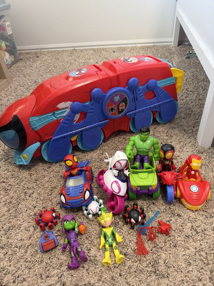 Spidey and His Amazing Friends