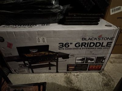 36β Blackstone Griddle with hardcover