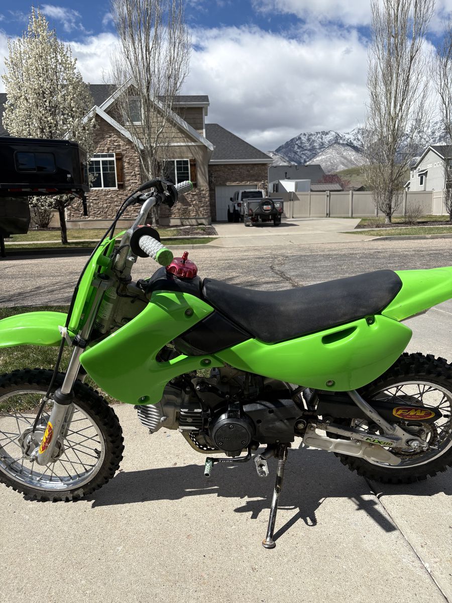 2005 KLX110