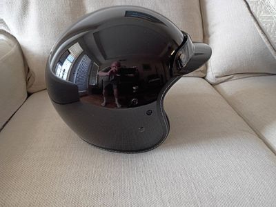 Motorcycle helmet