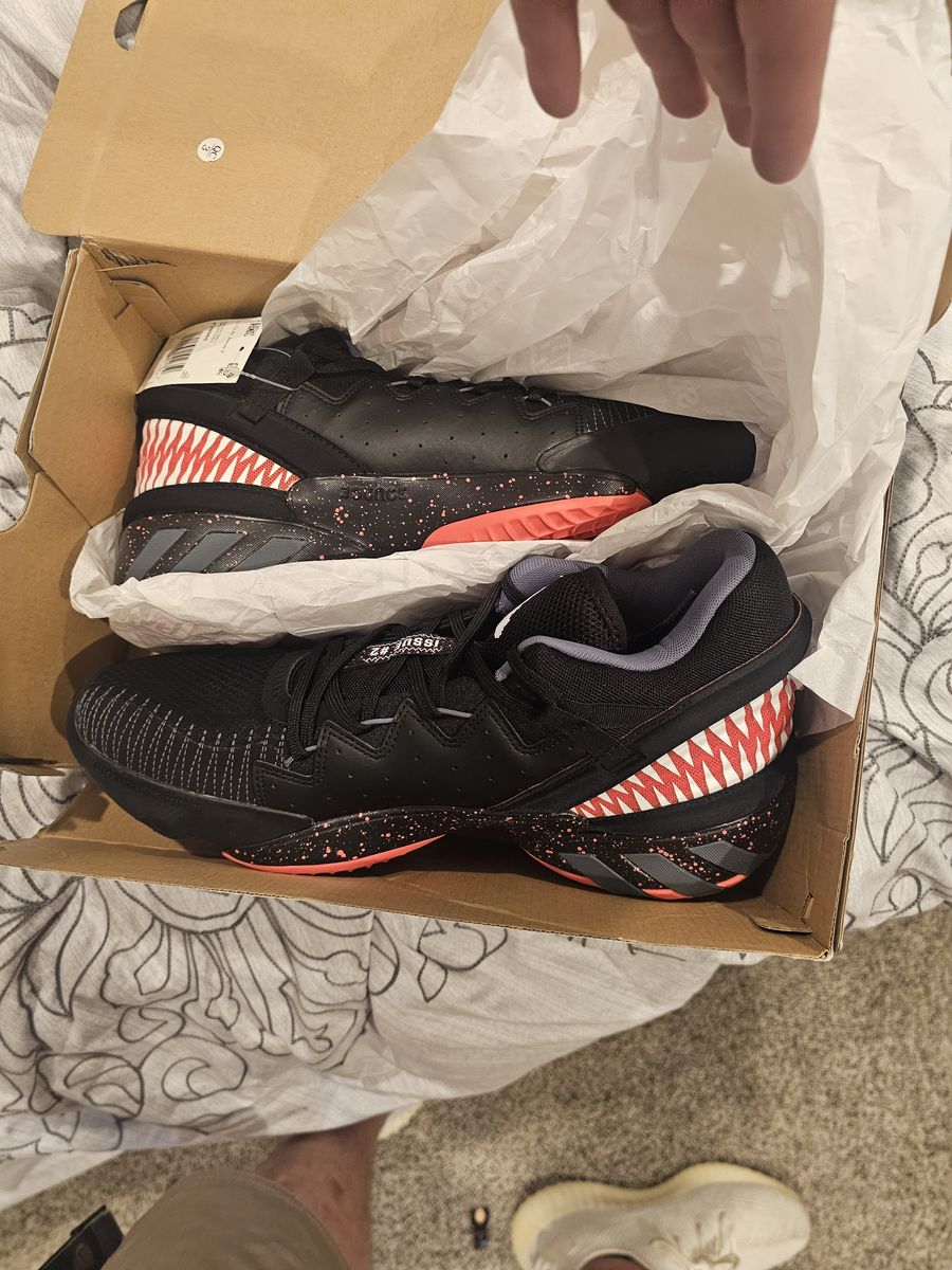 New Adidas D.O.N. Issue #2 Basketball Shoes – Men's Size 12.5